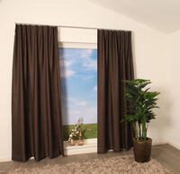 Lagune is een kamerhoge en soepel vallende dim-out met een stoere uitstraling