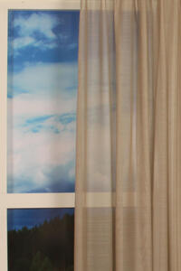 Vlam vertragende inbetween in zand kleur met een subtiel lengtestreep patroon