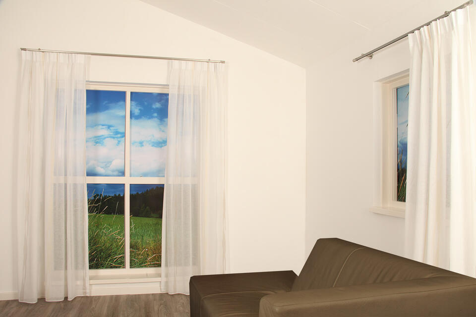 Mooie inbetween, geweven in een linnenlook met een speels 3-kleurig dessin in de lengterichting