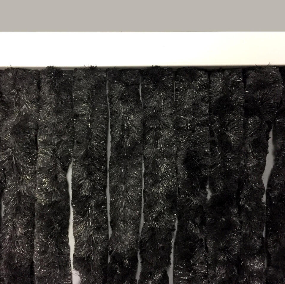 Zwart deurgordijn met een afmeting van 120x240 cm