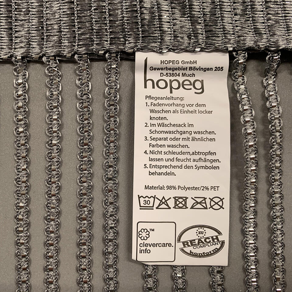 Zilveren koordgordijn met een afmeting van 90x 250 cm