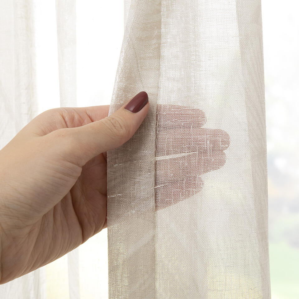 Inbetween Leitrim valt soepel en heeft een prachtig bladmotief