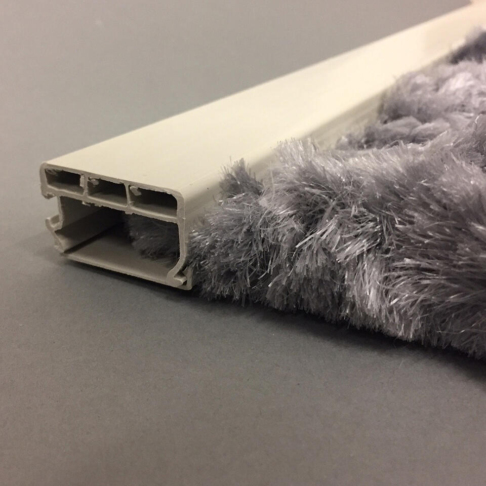 Grijs deurgordijn met een afmeting van 120x240 cm